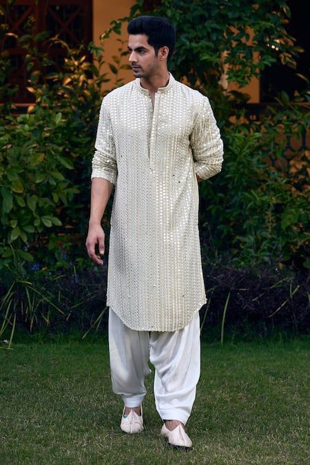 Traditional pants collection
